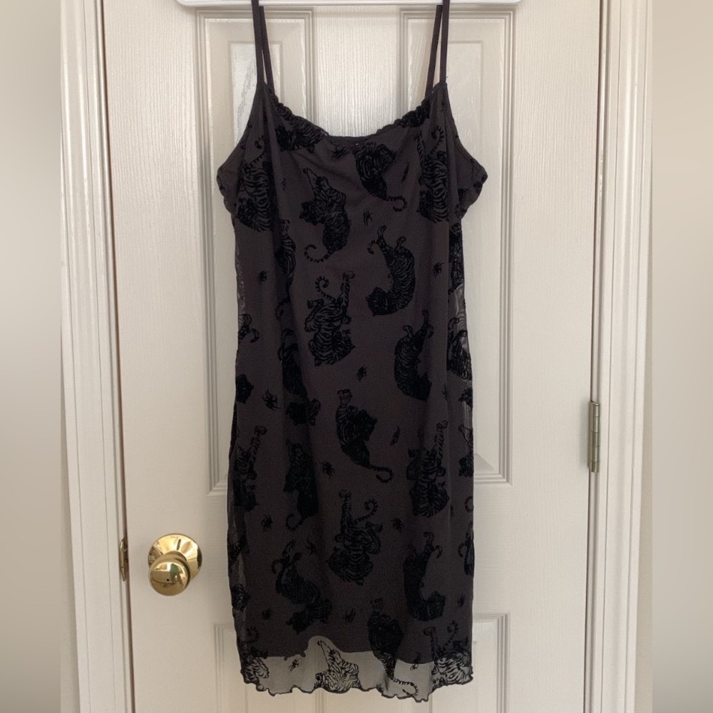 Black tiger print H&M dress